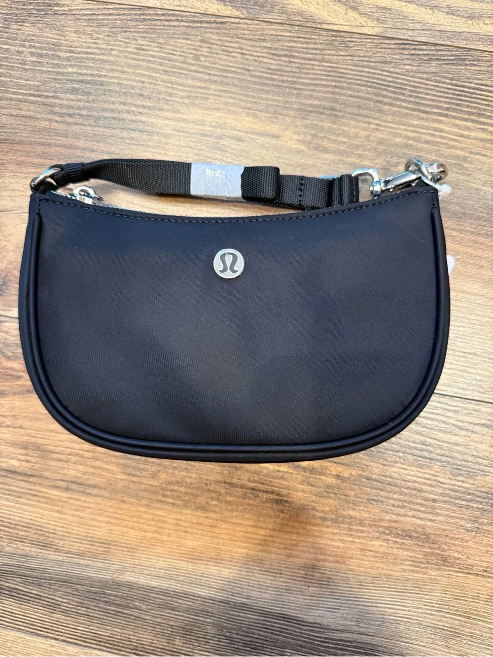 Lululemon City Essentials Mini Shoulder Bag Black